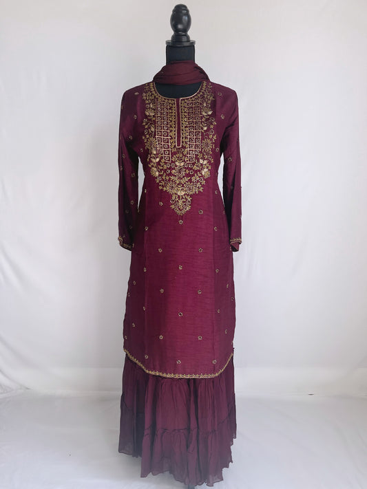 Purple and Gold Sharara