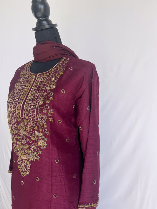 Purple and Gold Sharara