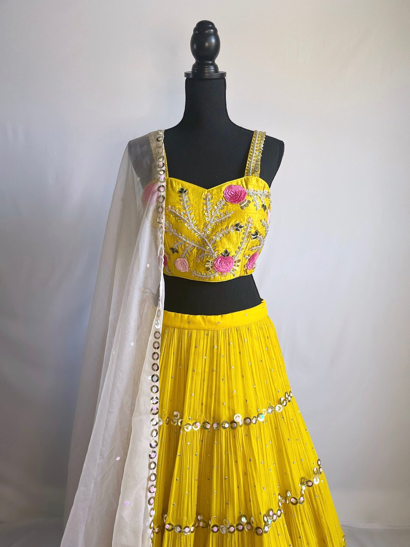 Yellow  Ring  a  Round  the  Rosy  Lehenga